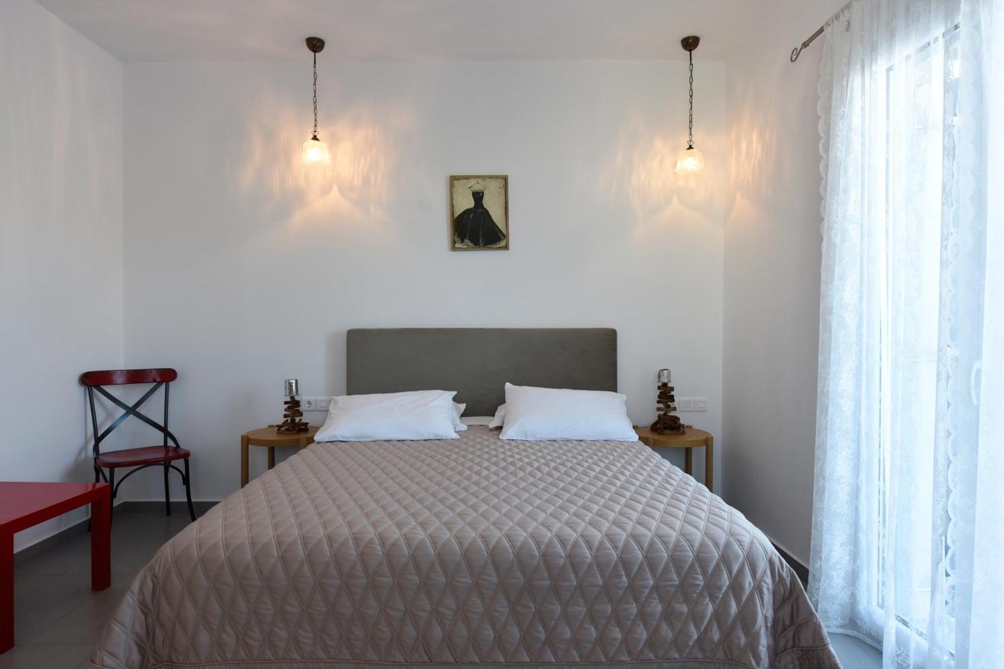 Tsakanos Home Adamantas  Bilik gambar