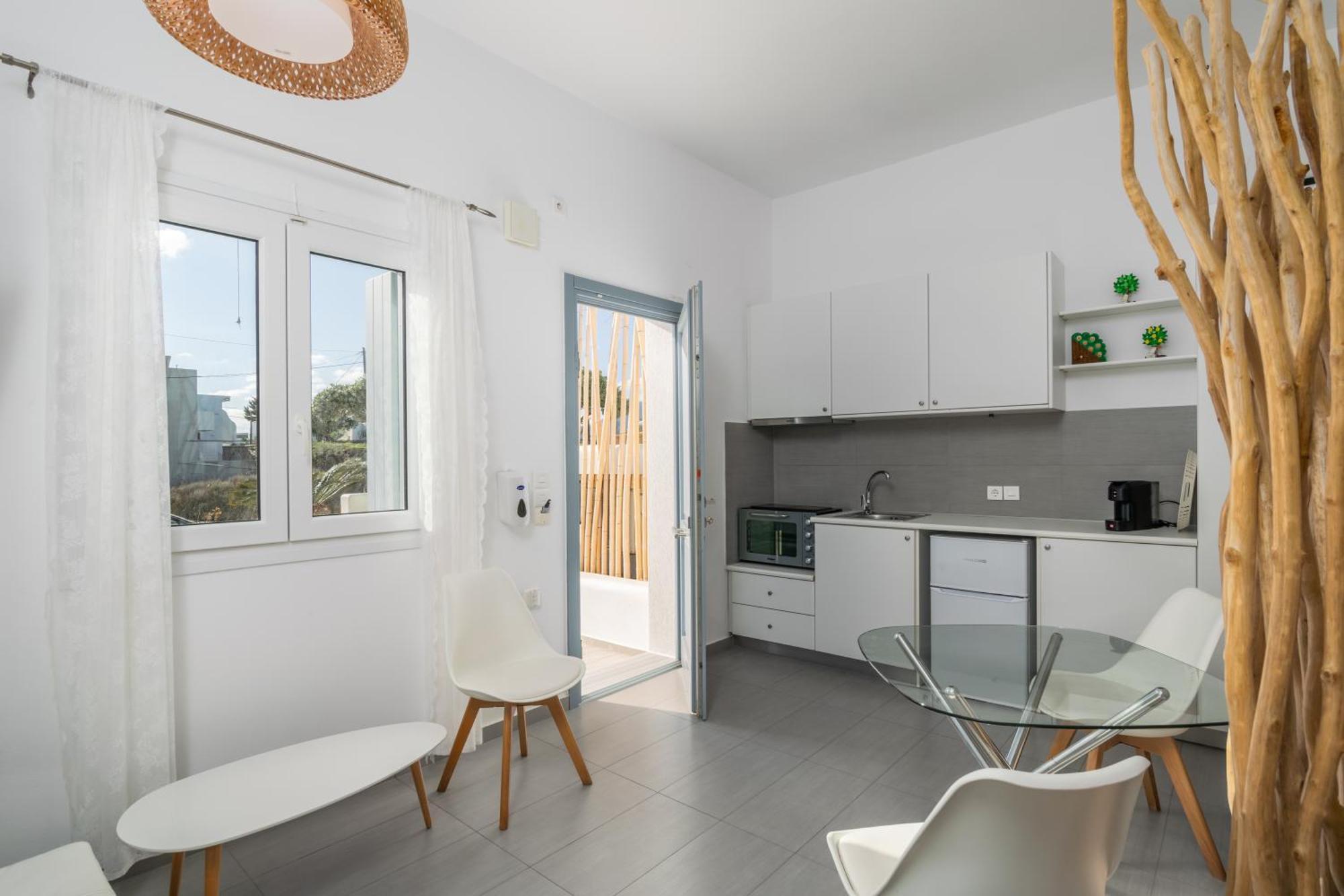 Tsakanos Home Adamantas  Luaran gambar