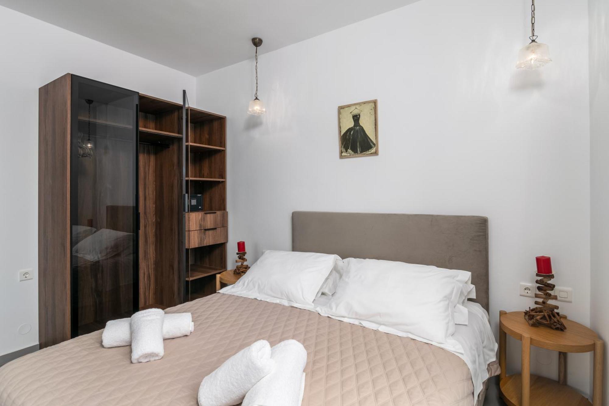 Tsakanos Home Adamantas  Luaran gambar